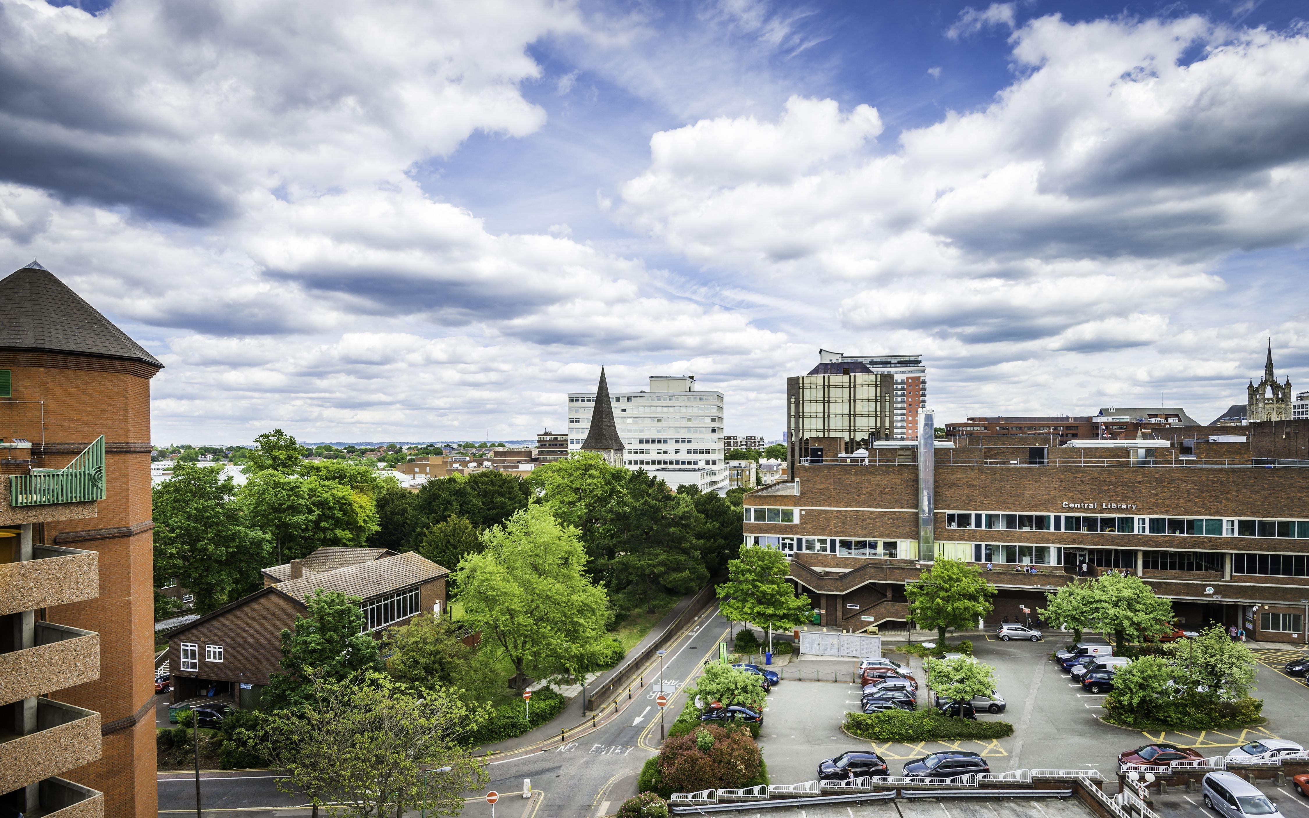 Holiday Inn London Sutton By Ihg Exteriér fotografie