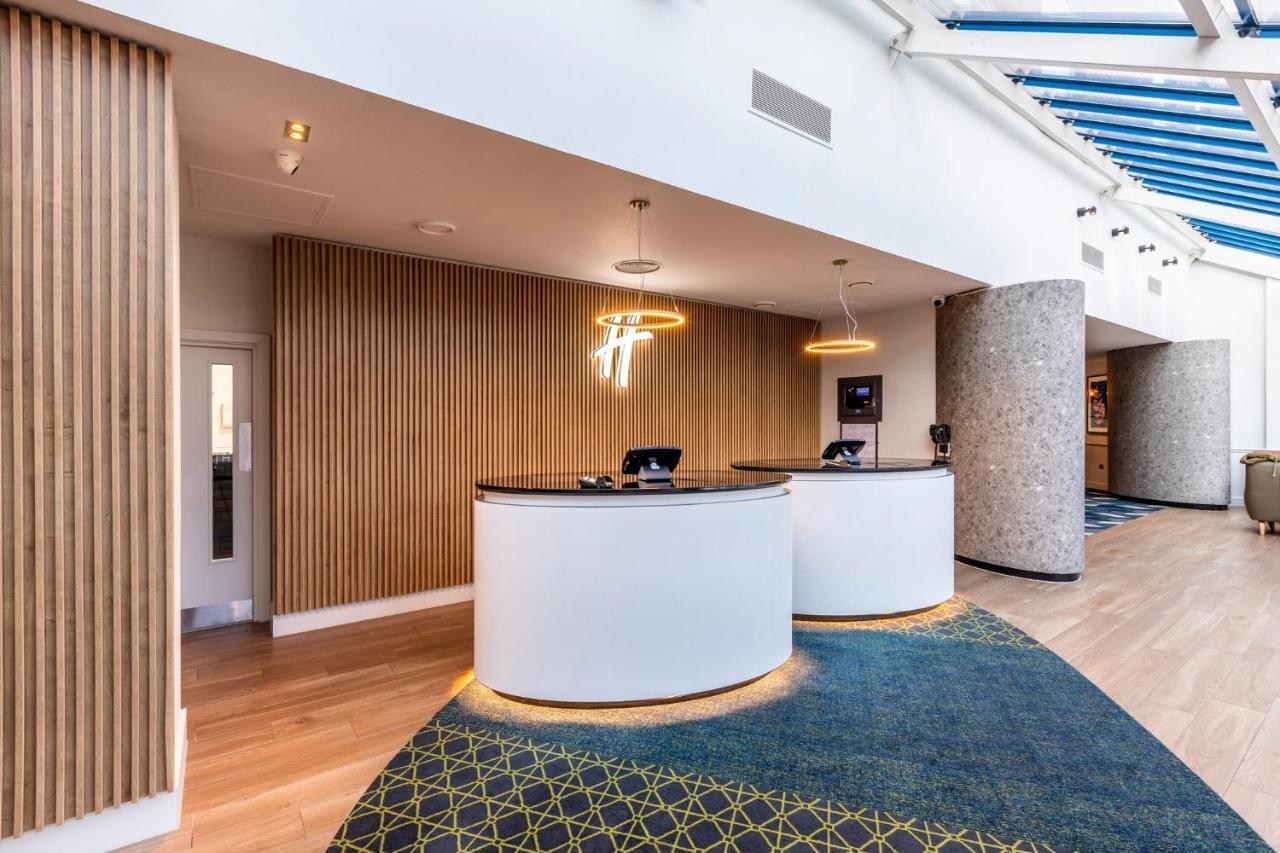 Holiday Inn London Sutton By Ihg Exteriér fotografie