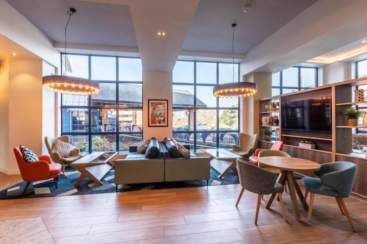 Holiday Inn London Sutton By Ihg Exteriér fotografie