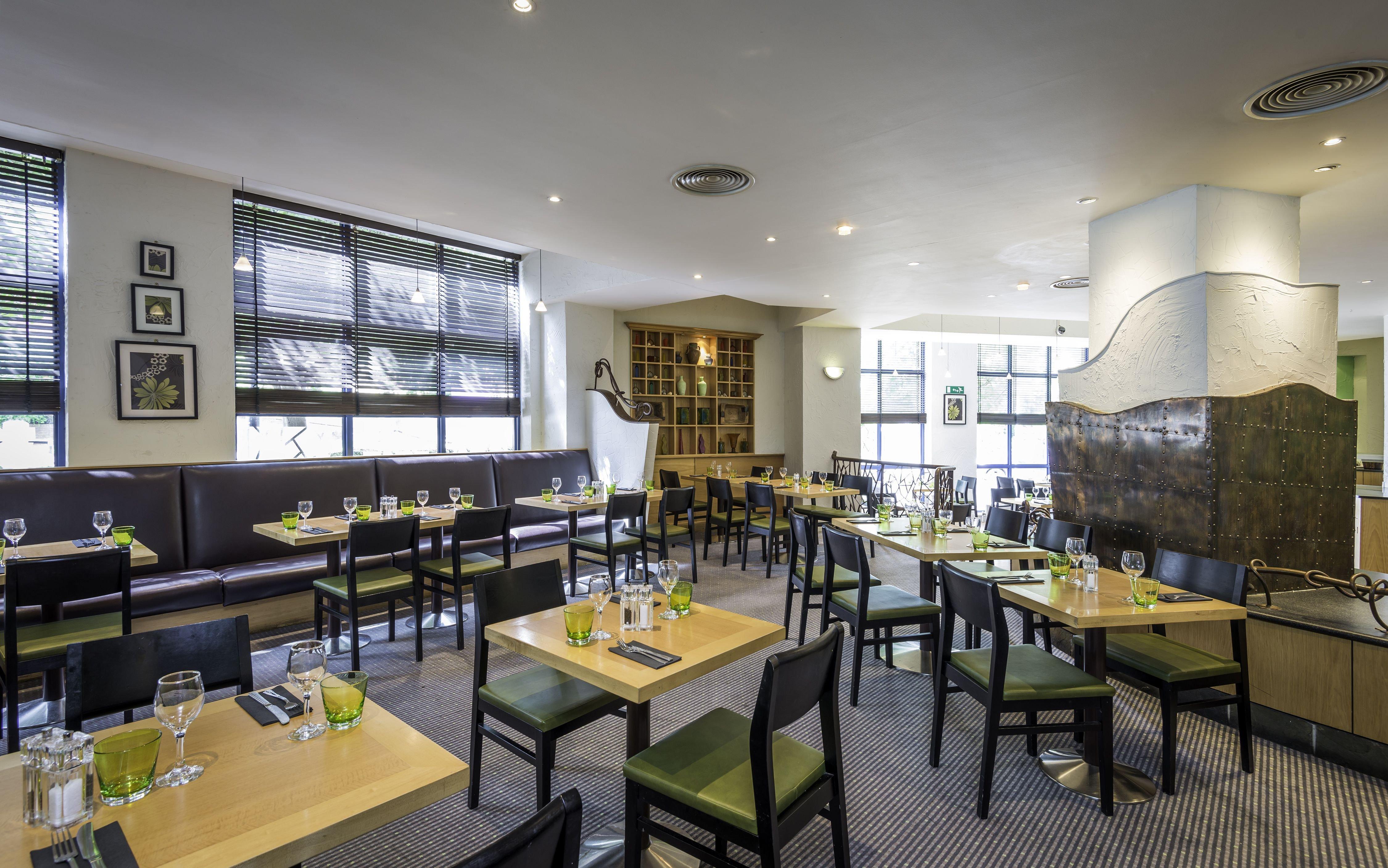 Holiday Inn London Sutton By Ihg Exteriér fotografie